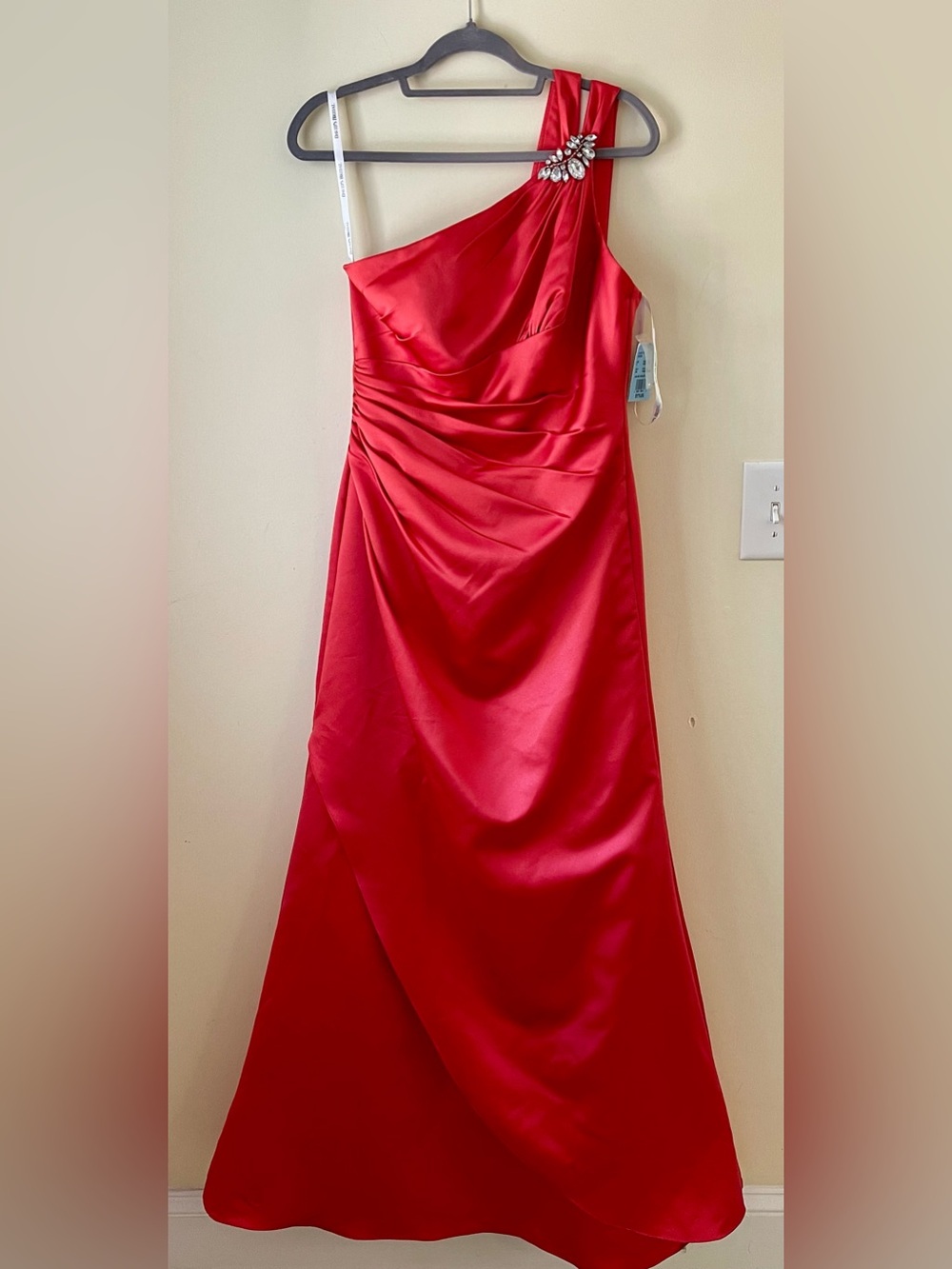 David’s Bridal Burnt Orange One Shoulder Satin Gown 10 NWT